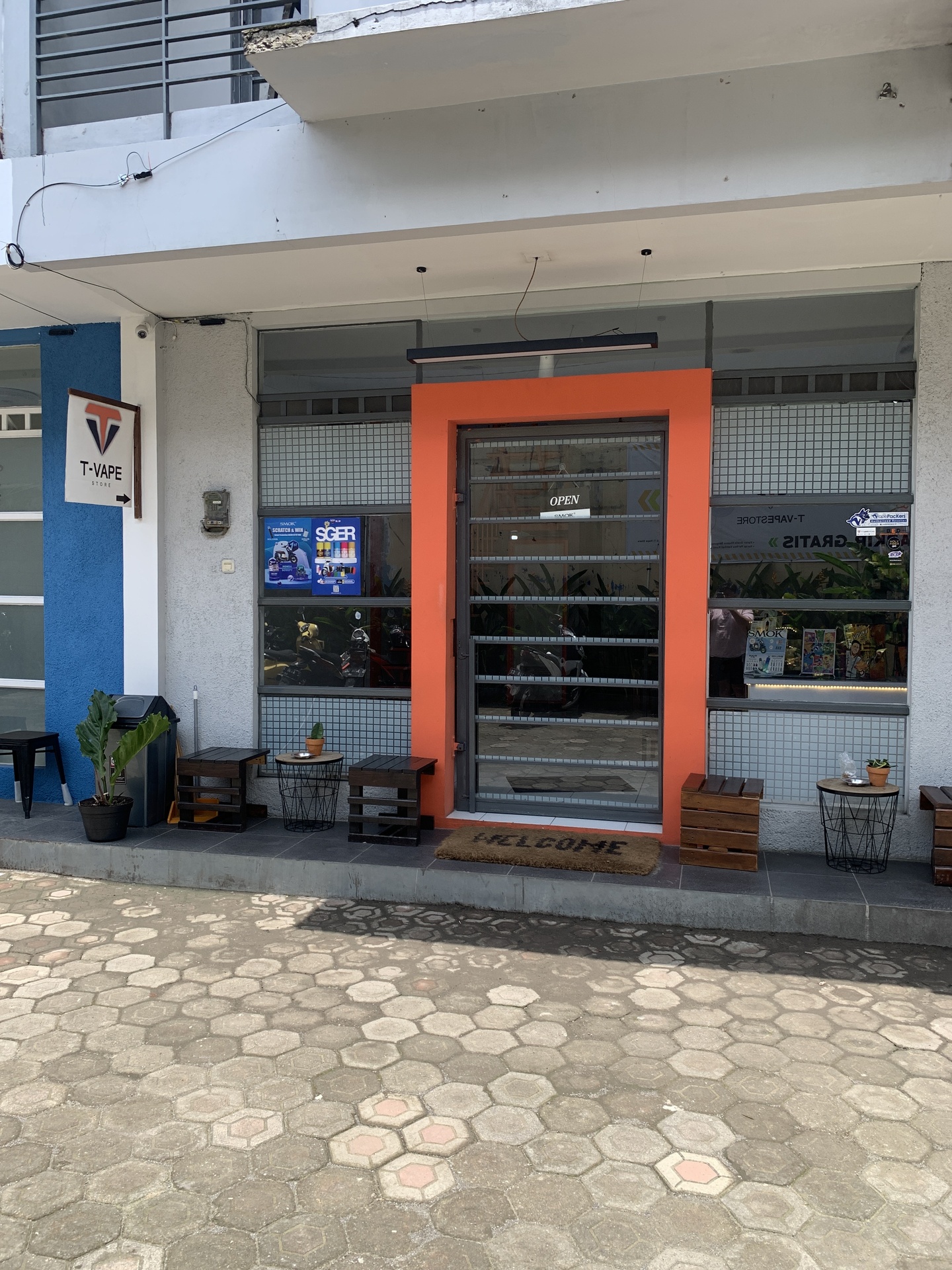 TVAPESTORE