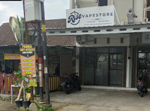 Rise Vape Store Prajenan
